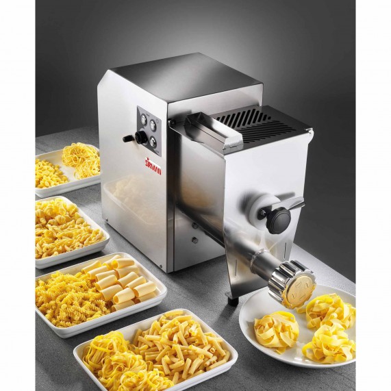 پاستا ساز کانسرتو